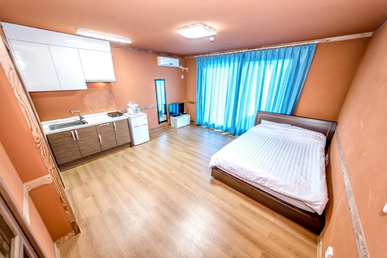 Lohas Pension Seogwipo Ngoại thất bức ảnh